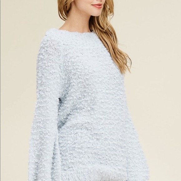 LAST 2 S M‼️BLUE Wide sleeve fluffy - Sweater - Picture 4 of 7